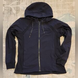 Lululemon Zip Up Jacket. Navy. Size 12. EUC